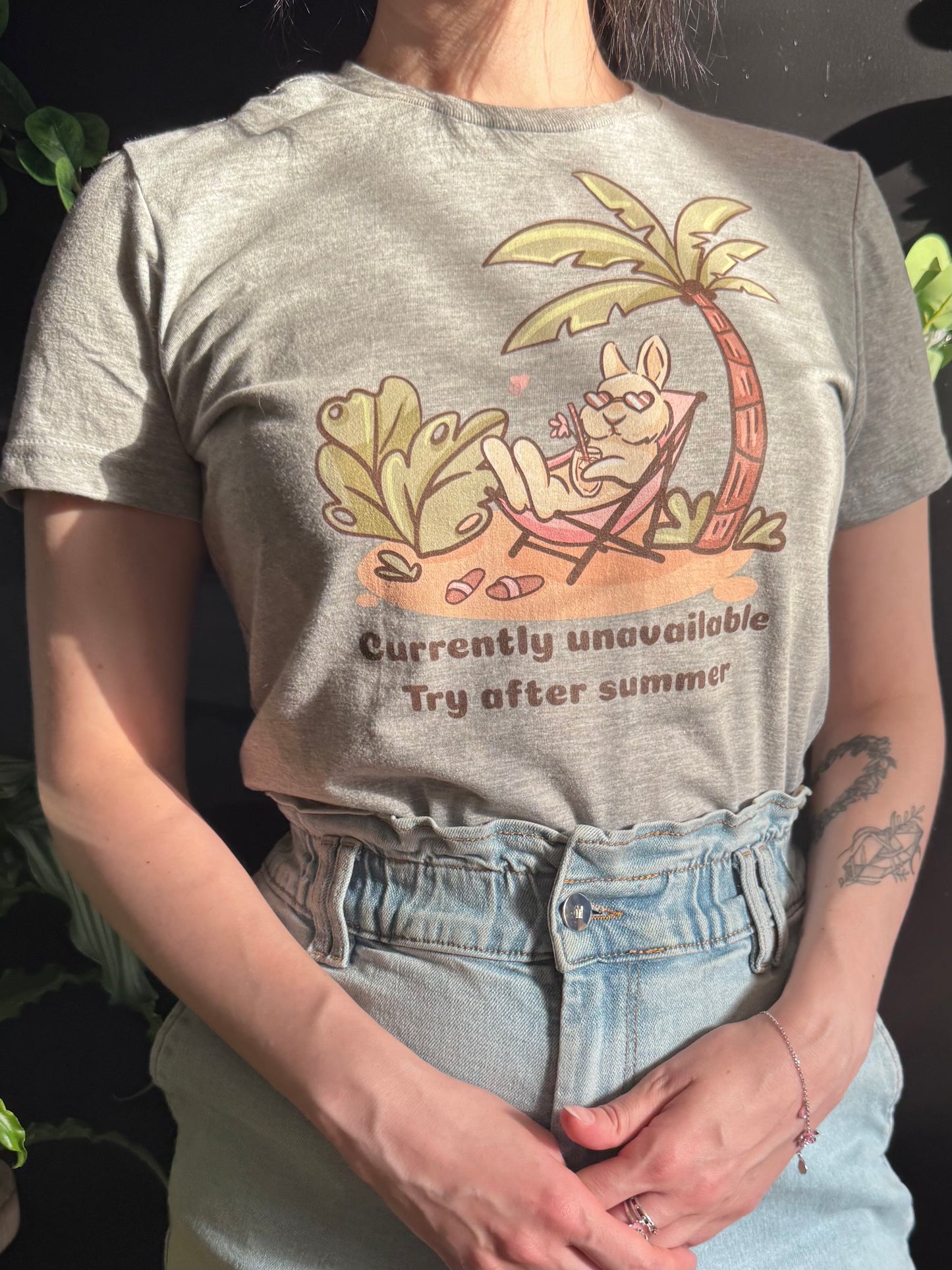 Summer Bunny Mood - Women’s basic softstyle t-shirt